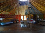 yurt keuken, tafel stapelbed